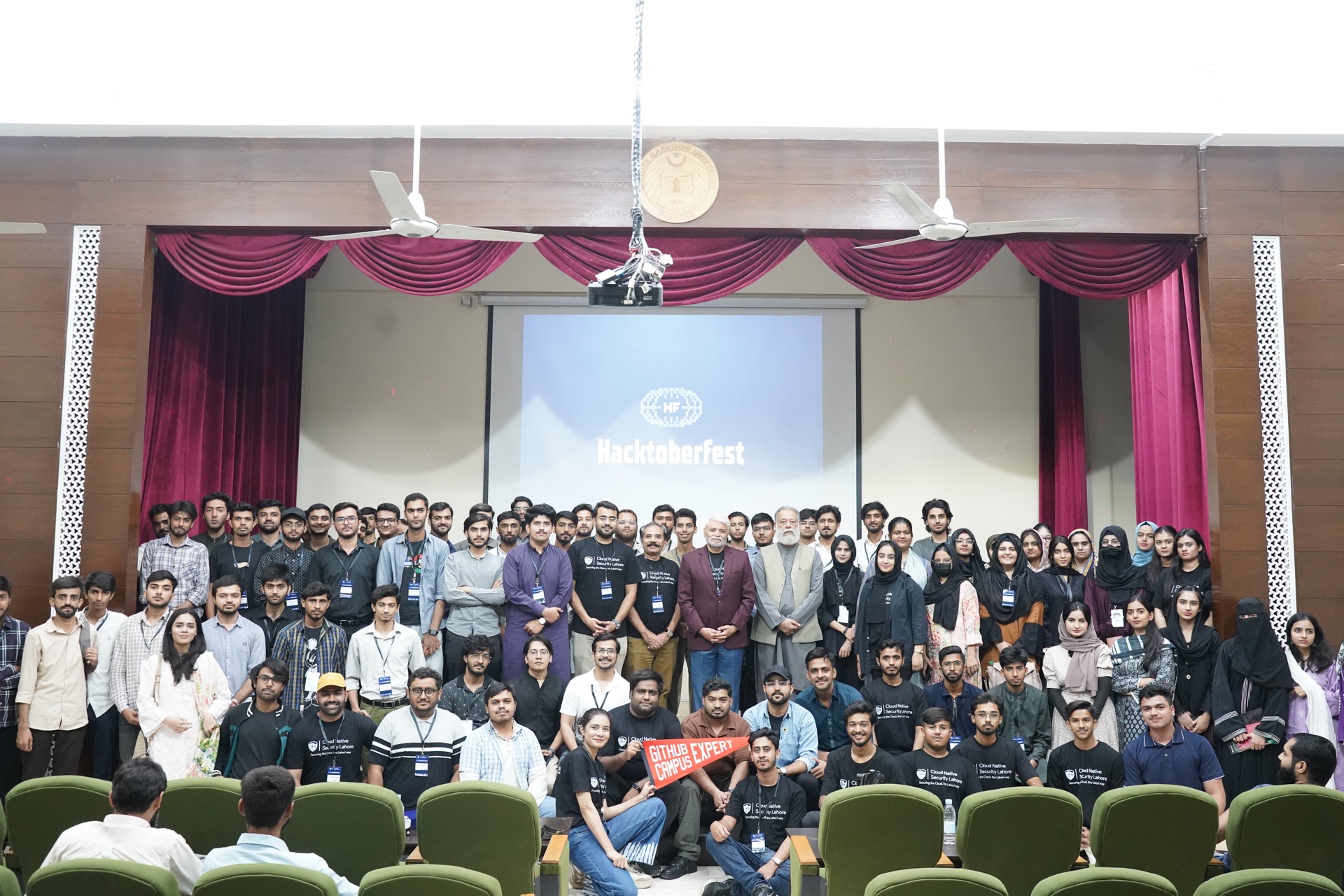 Group photo from Hacktoberfest Lahore 2025